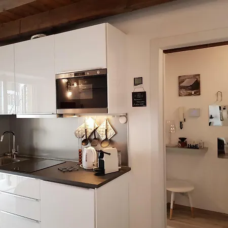Apartment Antica Corte Con Balcone