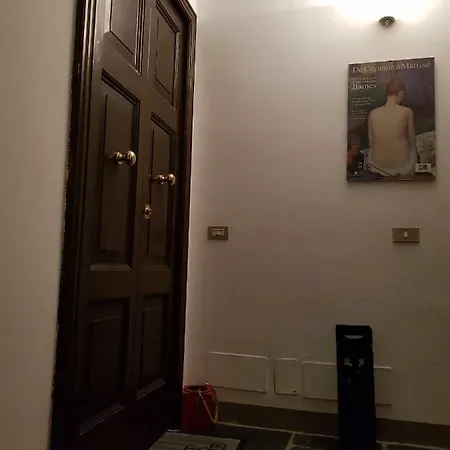 Apartment Antica Corte Con Balcone Como